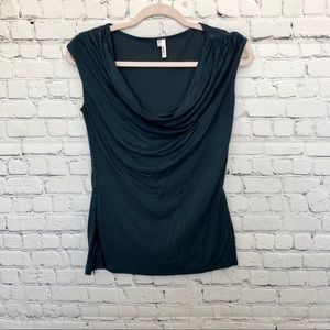 3/$21 🌸 Studio Y Cowl neck top